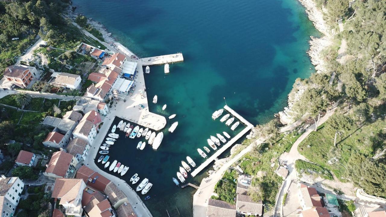 Guesthouse Antonija Veli Lošinj Exteriér fotografie